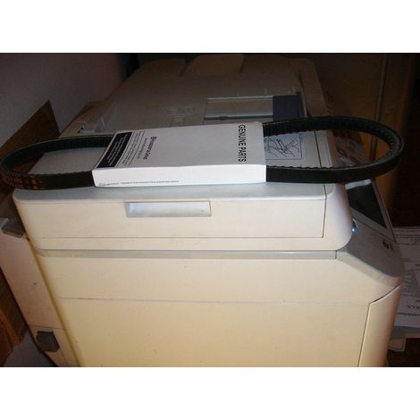 CINGHIA CINTA MOTORE- CAMBIO RASAERBA TRATTORINO HUSQVARNA 589531201 ORIGINALE