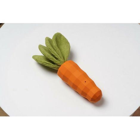 ) produit des jouets à mâcher en caoutchouc naturel en forme de carotte, qui couinent, adaptés aux chiens de taille moyenne à grande. (1/5)