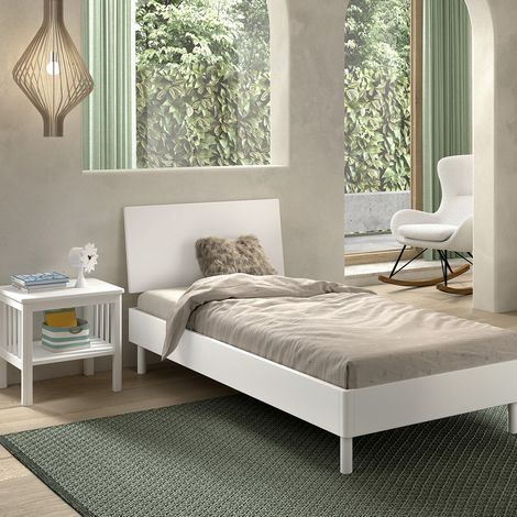 Chambre d&039enfant Forrest: chevet, lit 90x200 - bois de hêtre (1/5)