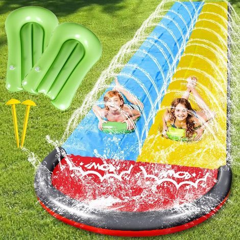 Doppio scivolo acquatico da giardino di 480 cm (15,7 piedi), con 2 tavole gonfiabili, gioco da giardino con spruzzatore per bambini e adulti, per divertirsi all'aperto in giardino durante l'estate. (1/5)