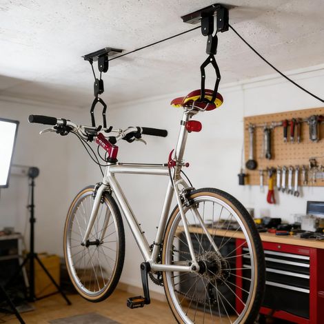Support Velo, Crochet Velo Plafond Max.60 Kg, Crochet Plafond avec Crochet et Range à Corde, Porte Velo Voiture Adapté aux Vélos et Yacht, Support Velo Plafond Atelier (1/5)