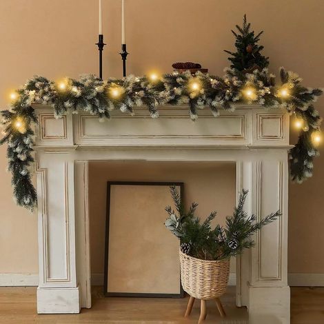 Guirlande Lumineuse En Rotin - 200 cm - LED Blanc Chaud - Pour Décoration Intérieure Et Extérieure - Porte, Rampe D'Escalier, Cheminée - 1 Pièce
