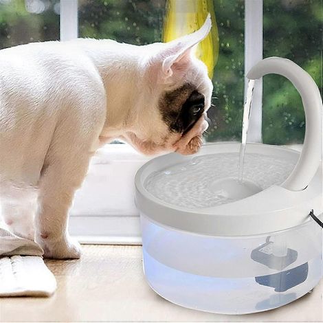 Fontaine à eau pour animaux avec filtre, fontaine pour chat avec lumière LED, distributeur d'eau automatique et silencieux. (1/5)