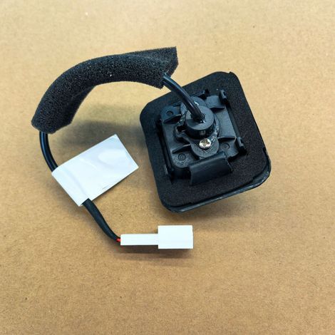 28442-JN00A is a rear camera assembly suitable for the 2008 Nissan Teana J32Z. (1/4)