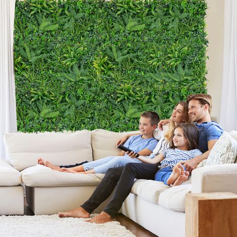Panneaux de haie artificielle buis vert 4 pièces 50 x 50 cm avec feuillage dense et découpe facile pour mur végétal et balcon (1/5)