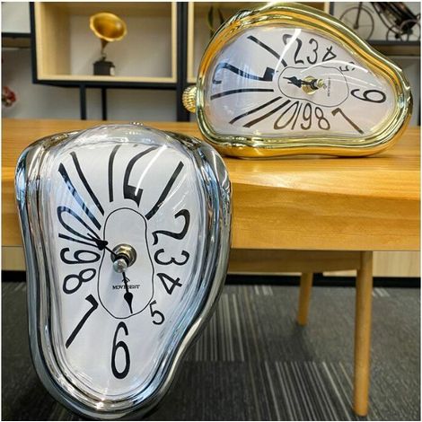 VURAHOME - Horloge murale torsadée créative argentée de 7 pouces Horloge d'ornement décoratif de fusion nordique Dali (1/5)