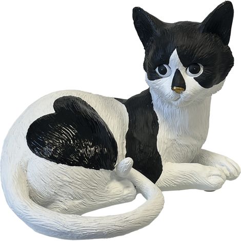 Chat allongé coeur de décoration en résine (1/3)