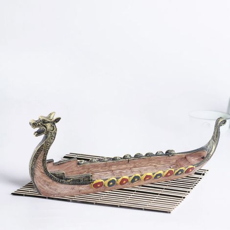 Porte-encens Viking en résine retro - Ornement de navire élégant pour décoration intérieure, dimensions 24.5x9x5cm, poids 277g (1/5)