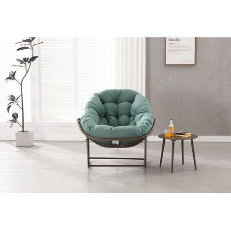 Sillón balancín de jardín tipo huevo de ratán sintético con cojín grueso verde claro DESVIAE (1/5)