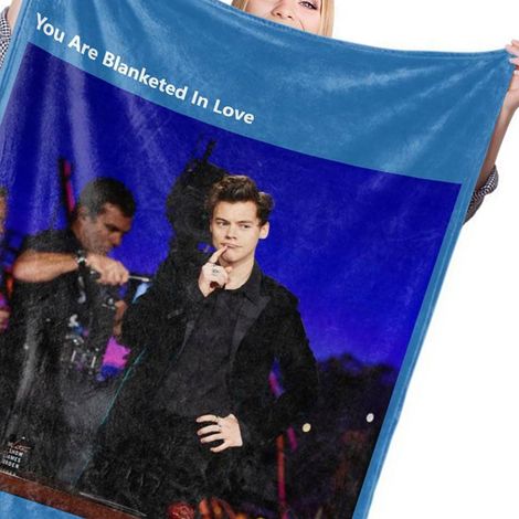 BL599C Couverture standard personnalisée avec célébrité - Harry Styles 150200cm (1/5)