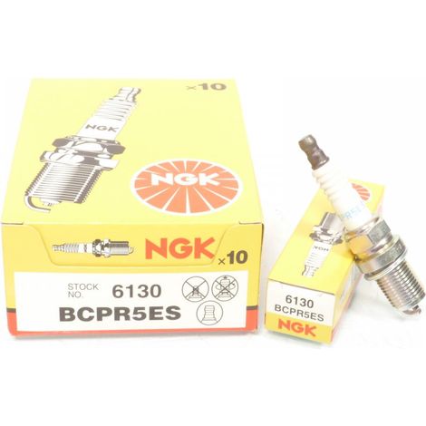 Bougie d'allumage NGK pour moto BCPR5ES / 6130 / Par 10 Neuf (1/4)
