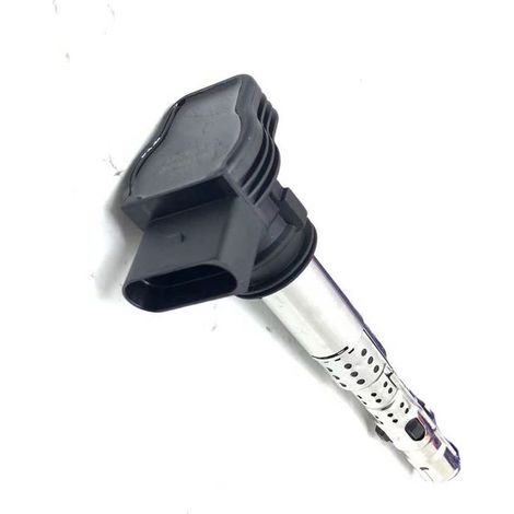 Ignition coil 06F905115G compatible with Volkswagen Magotan 1.8T and Tiguan 2.0T automotive parts. (1/3)