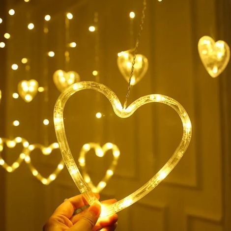 Herzförmige LED-Lichterkette mit 138 LEDs – 8 Beleuchtungsmodi – 3 m Länge – Warmweiß – Schutzart IP44 für den Außenbereich (1/4)