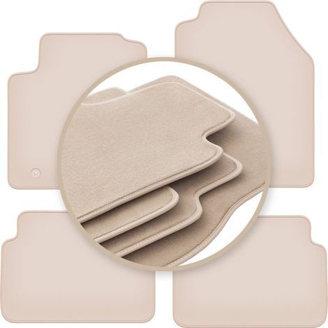 Tapis beiges PREMIUM pour : Ford Focus MK1 (avant restylage) à hayon, berline, break 1998-2001 (1/5)