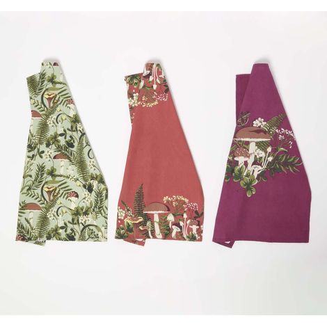 HOMESCAPES Woodland Mushrooms 100% Cotton Tea Towels Set of Three (1/4)
