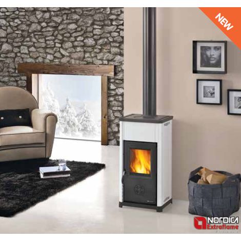Stufa a Legna Nordica 6kw Antracite Ghisa Tubo 12 Extraflame con Vetro Carbone (1/5)