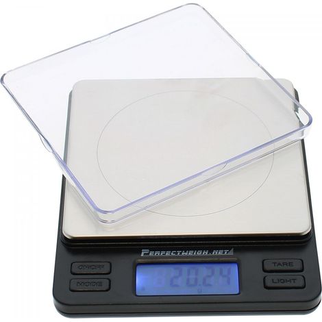 Balance de poche DELTA 300 précision 0.01gr (1/3)