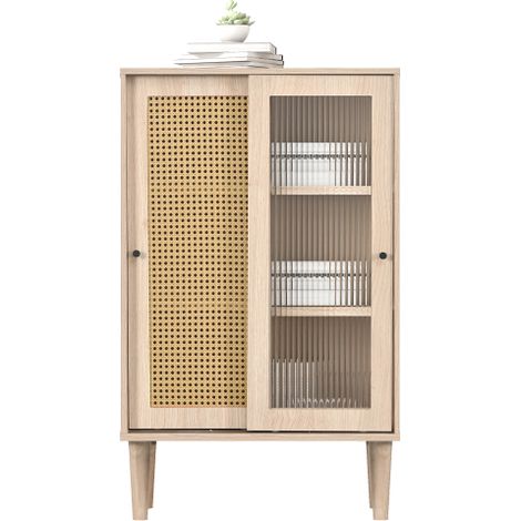 Soges 100 cm hohes holzfarbenes Sideboard mit Kunststoff-Rattantüren und Schiebetüren aus Glas, mit 6 Fächern hinter den Türen. (1/5)
