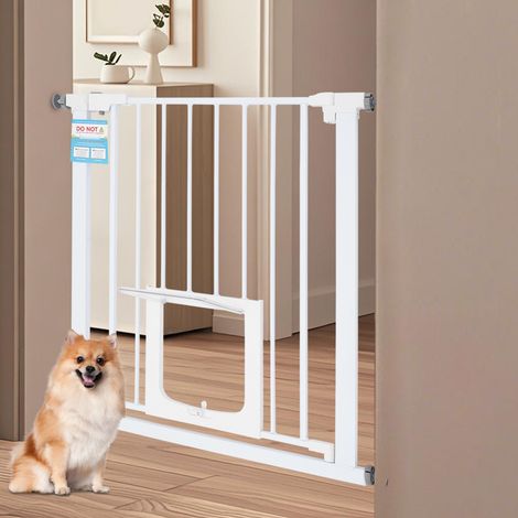 Senderpick – Barrière de sécurité pour chien 75-82 cm – ABS et acier haute densité – Fermeture automatique – Chatière intégrée 20x22 cm (1/5)