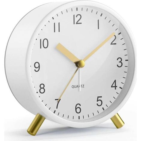 Stille analoge Wecker ohne Ticken, klassische Metall-Nachttischuhr mit Nachtlicht und großem Zifferblatt, batteriebetrieben.