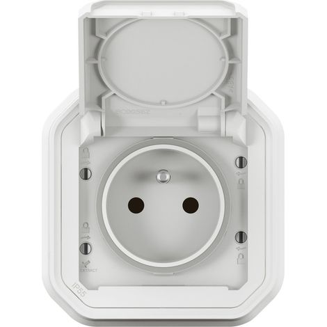 Presa da incasso impermeabile IP55 bianca PLEXO con messa a terra LEGRAND (1/3)