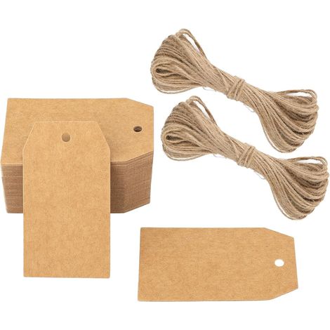 Konvolut von 100 Geschenkanhängern aus Kraftpapier, 5 x 2,5 cm, mit Juteband zum Aufhängen.
