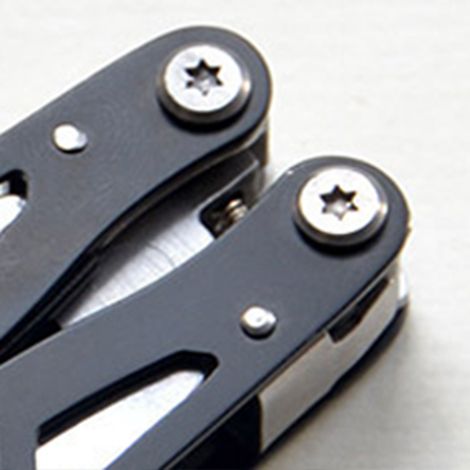 Mini pince multifonction 14-en-1 pliable en acier inoxydable, outil de poche noir pour extérieur, compact et robuste (1/4)