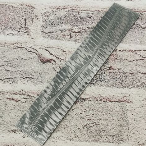 Billet d'acier damassé à motifs de 160303 mm, matériau de forgeage embryonnaire trempé et lissé pour le bricolage et autres usages.