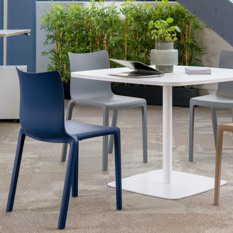 Chaise Yuna usage intérieur et extérieur - Bleu nuit - Lot de 4 - Maxiburo