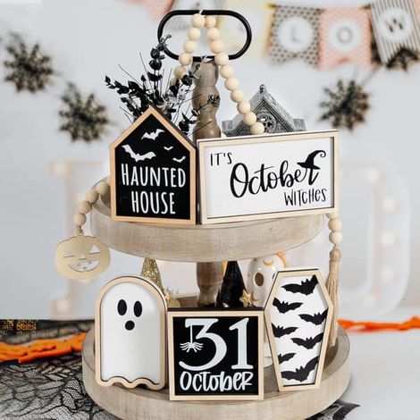 Décorations d'Halloween  Bol de 6 pièces en stock  Boîte à chauves-souris, maison hantée, sorcière, panneau du 31 octobre, couronne de perles  (1/5)