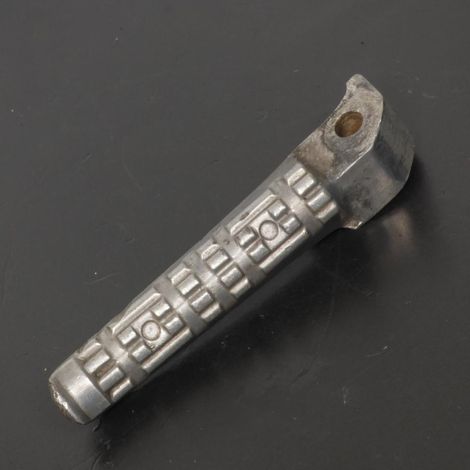 [PRODUIT D'OCCASION] Cale pied origine pour moto Yamaha 750 FZ 1986 à 1993 Occasion (1/2)