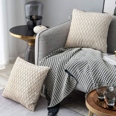 Housses Coussin en Velours 45x45cm pour Salon Canapé,Lot de 2 Housses Coussin Carrés de Motif uni Décoration Chambre,Blanc GROOFOO (1/4)