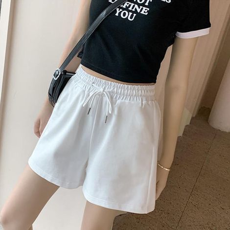 Women's athletic shorts with pockets and drawstring, loose fit, for running, yoga, beach, black, size M (1/5)