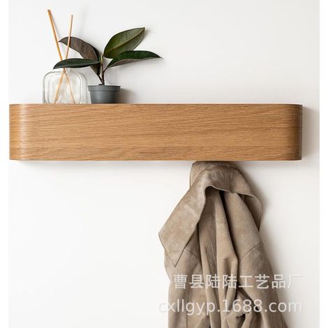 Perchero de pared para salón o recibidor, con gancho negro. (1/5)