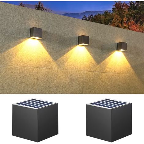 Lot de 2 Lampes Solaires de Clôture Extérieures, 2 Modes Blanc Chaud/Blanc Froid, IP65 Étanches, Allumage Automatique, pour Clôture, Terrasse, Balustrade et Escaliers (1/5)
