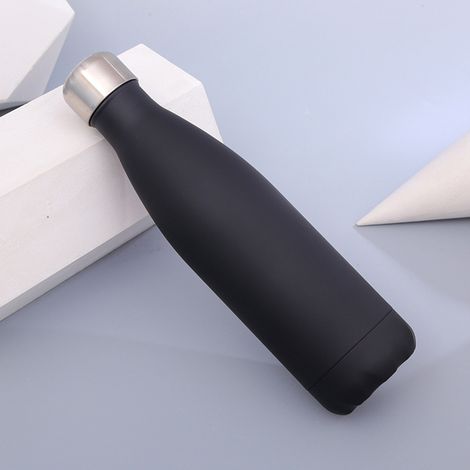Bouteille d'eau isotherme en acier inoxydable 500 ml avec revêtement en caoutchouc, garde les eaux chaudes et froides longtemps. (1/5)