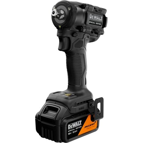 DeWALT Akku-Schlagschrauber x McLaren F1 Team DCF92MP2T, 1/2" 18V 2x 5,0 Ah und Ladegerät in TSTAK