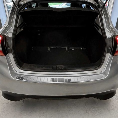 OMAC Ladekantenschutz Stoßstangenschutz für Nissan Pulsar 2014-2018 – Edelstahl Chrom (1/5)