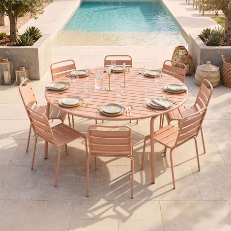 Ensemble table de jardin 180 cm + 8 chaises en métal terracotta - BACA (1/5)