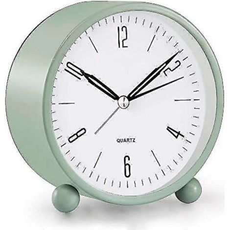 Réveil analogique silencieux de 10 cm avec veilleuse - fonctionne sur piles, sans tic-tac, idéal pour la maison et les voyages. (1/5)