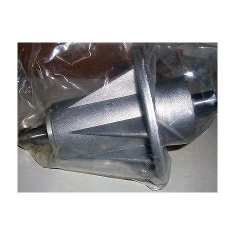 MOZZO PORTALAMA SUPPORTO PORTALAMA TRATTORINO GGP TC 102 TC 122 82207201