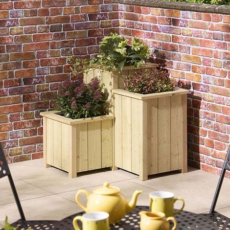 Rowlinson Signature Heritage 3 Tier Corner Planter (1/5)