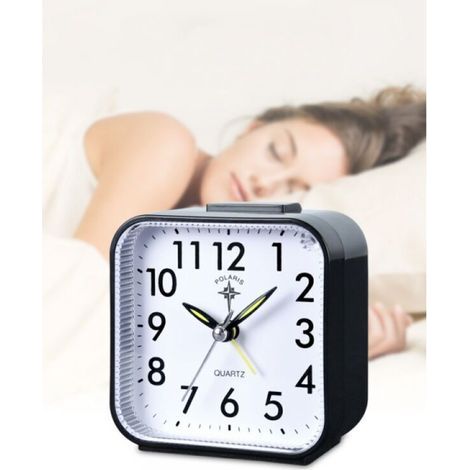 Petit réveil analogique à piles, silencieux, sans tic-tac, éclairé à la demande et snooze, bip sonore, réveil en douceur, alarme ascendante, réglfacile (noir) (1/3)