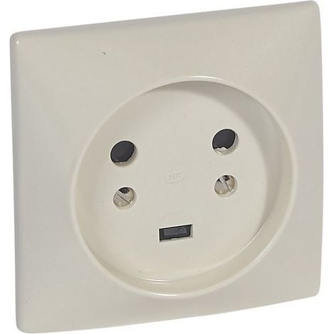 LEGRAND 055432  Base 2P + TT 20A 380V con Garras 80x80mm