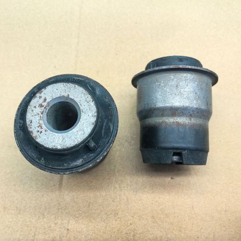 54400-3KD4C is suitable for the front subframe rubber bushing of Infiniti QX60 Pathfinder L50. (1/4)