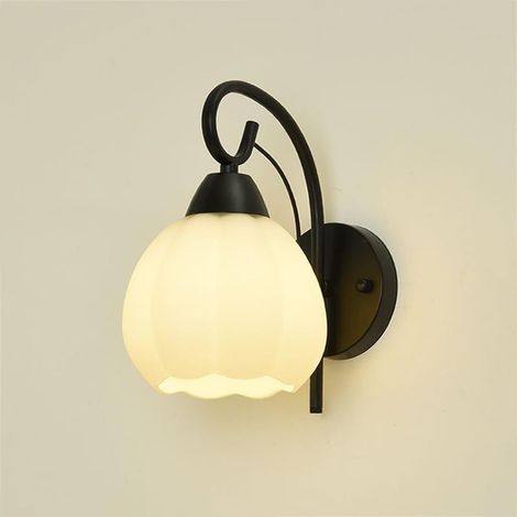Applique murale 5W à lumière blanc chaud, idéale pour les chambres, les salons et les salles de bains, applique murale noire de style rétro nordique. (1/4)