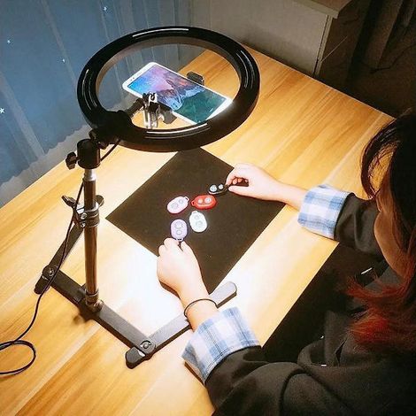 HOXILEELEO - Cadre suspendu + Anneau lumineux de 26 cm + Bras robotisé + Support de bureau pour téléphone portable - Support de photographie suspendu facile avec éclairage d'appoint (FMY) (1/5)