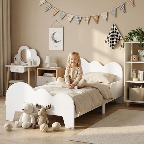 Lit enfant pour enfants dès 3 ans, 140 x 70 cm, motif nuage, avec barrière de sécurité, charge maximale 80 kg, blanc. (1/5)