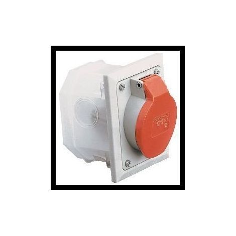 Enchufe 32A 3P+N+Z IP44 aislado p/t 220/380V