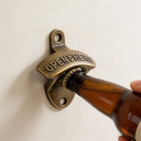 BelleRise - Lot unitaire : Un décapsuleur mural en bois, élégant et pratique — Idéal pour décorer un bar. (1/5)
